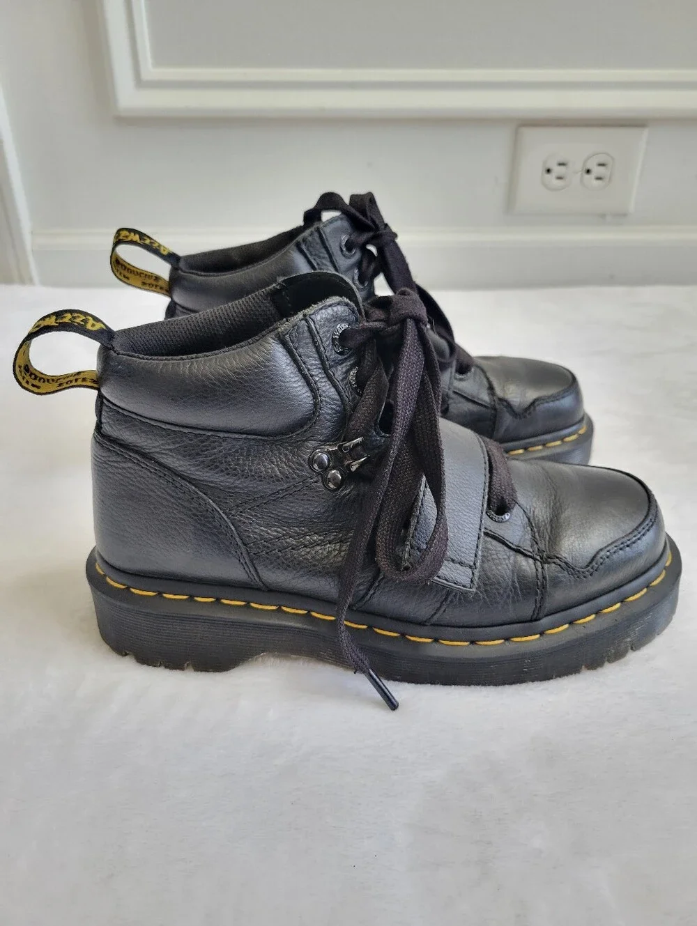 Dr. Martens Zuma II Black Leather Strap Ankle Boots Women's US 7